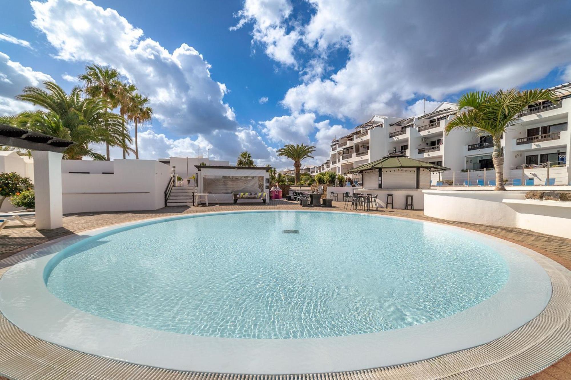 Playa Bastian 2 Habs 2 Banos Y Super Terraza Apartment Costa Teguise Exterior foto