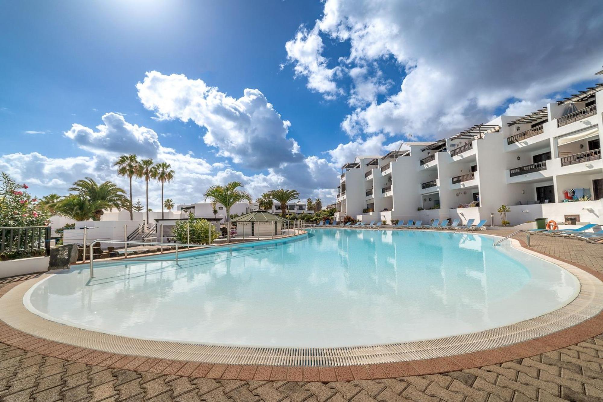 Playa Bastian 2 Habs 2 Banos Y Super Terraza Apartment Costa Teguise Exterior foto